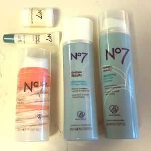 No7 Skincare Set